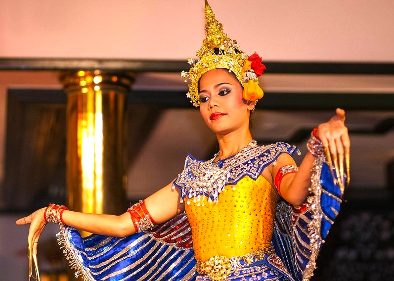 タイ舞踊-バンコク-サラリムナーム-オリエンタルホテル-2